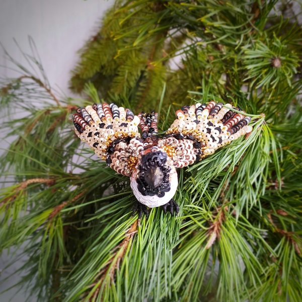 Sparrow bird Christmas ornament clip-on