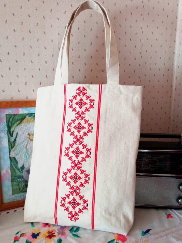 сумка с вышивкой